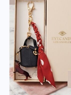 NIB Eye Candy LA Bag Charm Trio Dachshund Dog Mini Purse Scarf